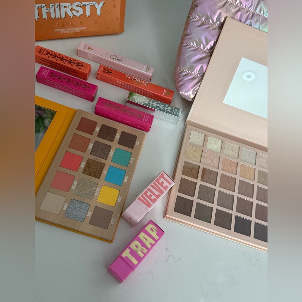Jeffree Star Beauty Makeup Bundle🌈 6 Items including two palettes ~ 5 FREE ITEMS - Picture 8 of 9